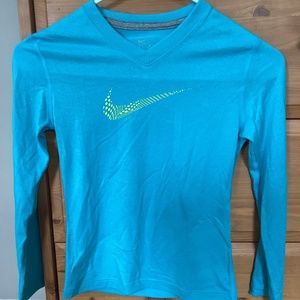 Nike Girls XS Long-sleeve shirt. Teal Blue w/yellow swoosh